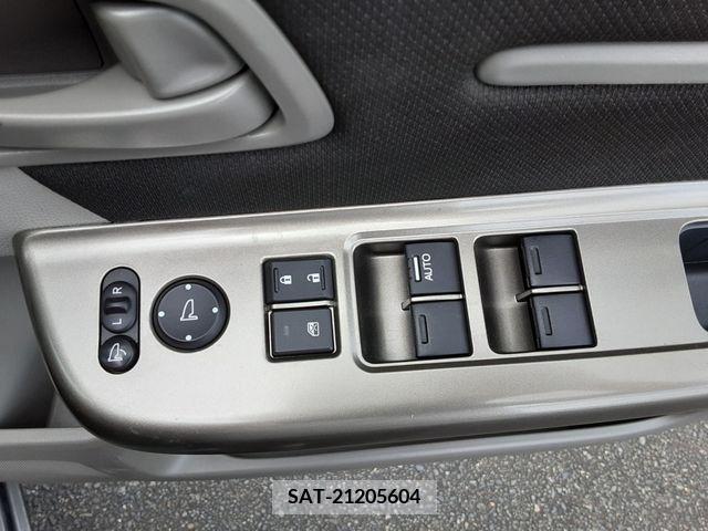 Honda STEP WGN 2017-06 340615-13
