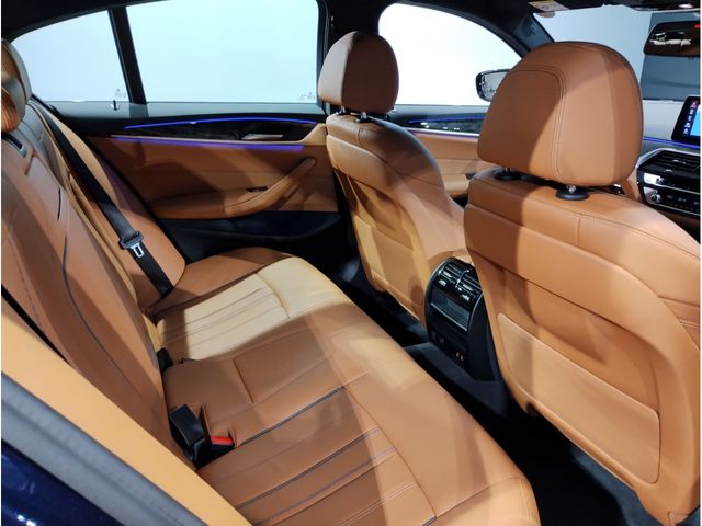 Bmw 5 SERIES 2023-02 15114-12