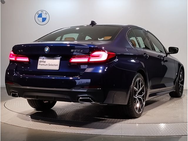 Bmw 5 SERIES 2023-02 15114-2