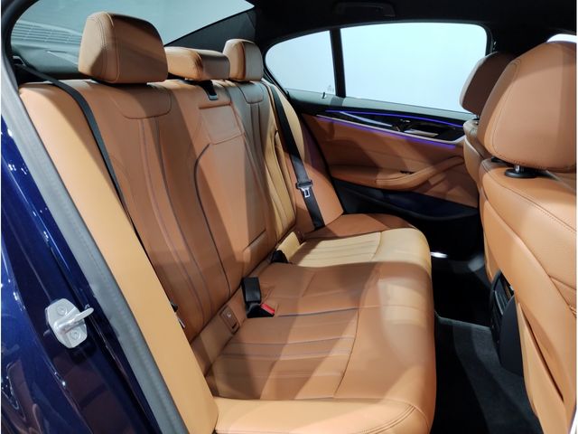 Bmw 5 SERIES 2023-02 15114-11