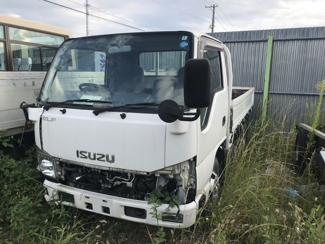 Isuzu ELF TRUCK 2017-03 26429-1