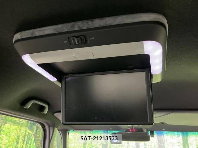 Honda N BOX CUSTOM 2022-03 349055-2