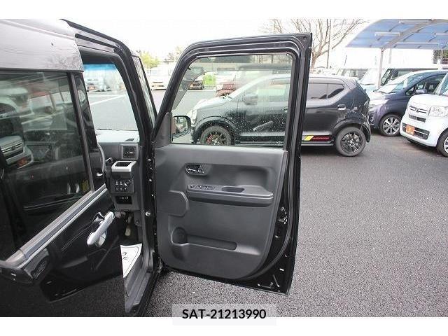 Daihatsu WAKE 2017-02 257413-12