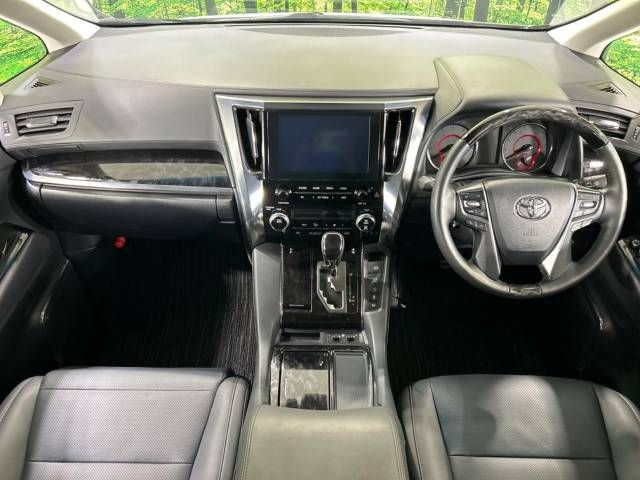 Toyota ALPHARD 2022-10 193325-1