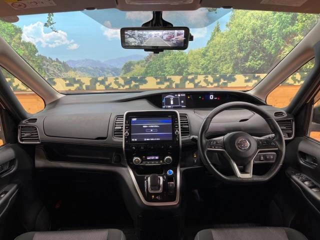 Nissan SERENA 2018-11 13291-1