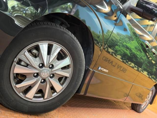Nissan SERENA 2018-11 13291-16