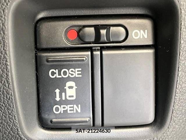 Honda N BOX CUSTOM 2014-03 376241-2