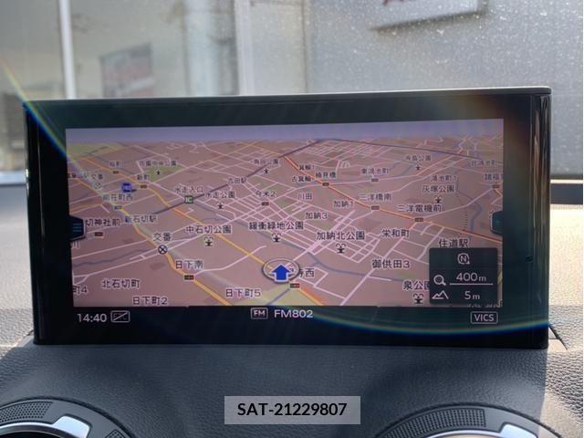 Audi Q2 2019-02 213271-11