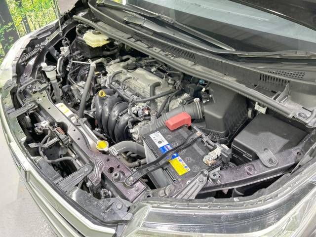 Toyota NOAH 2014-04 183884-18