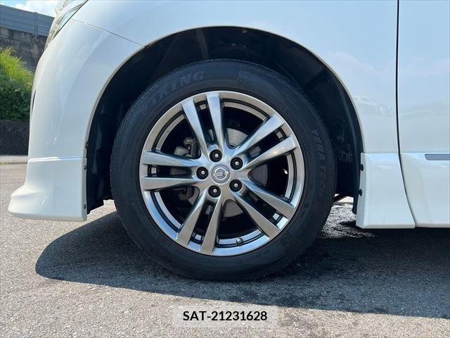 Nissan ELGRAND 2012-06 359723-29
