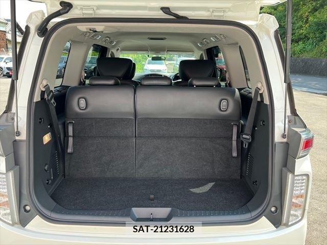 Nissan ELGRAND 2012-06 359723-9
