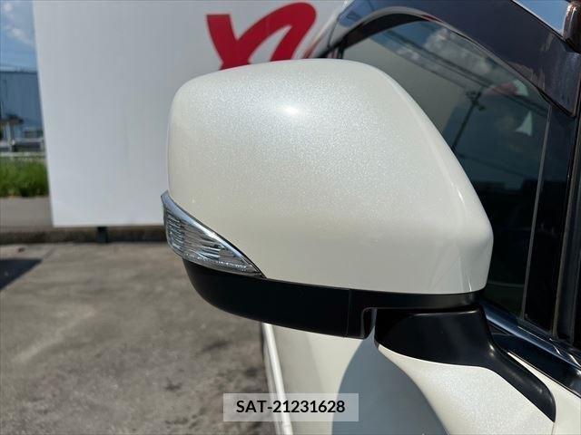 Nissan ELGRAND 2012-06 359723-26