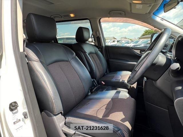 Nissan ELGRAND 2012-06 359723-6