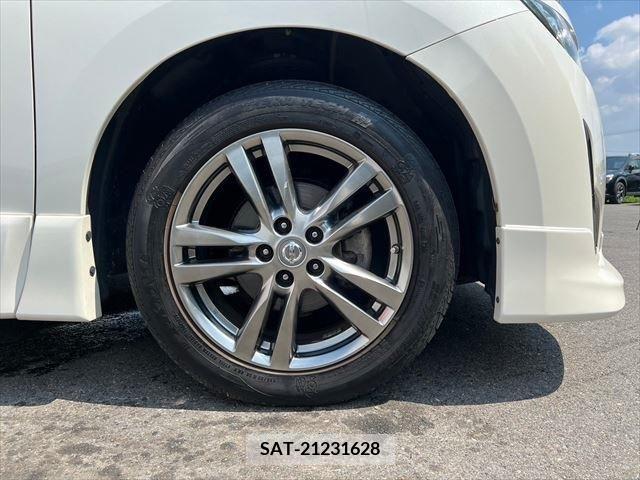 Nissan ELGRAND 2012-06 359723-13