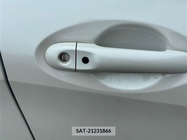 Nissan NOTE 2015-06 341406-11