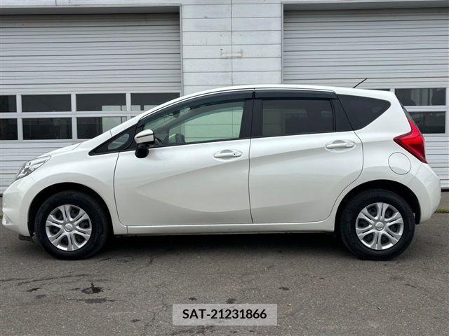 Nissan NOTE 2015-06 341406-7