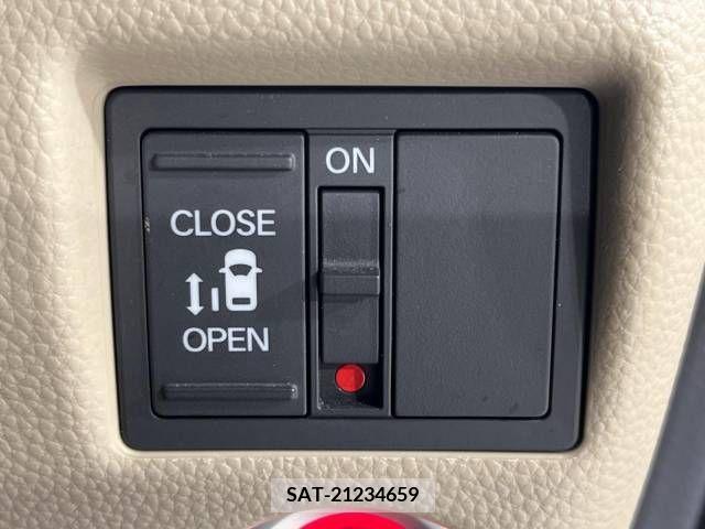 Honda N BOX 2019-11 238484-6