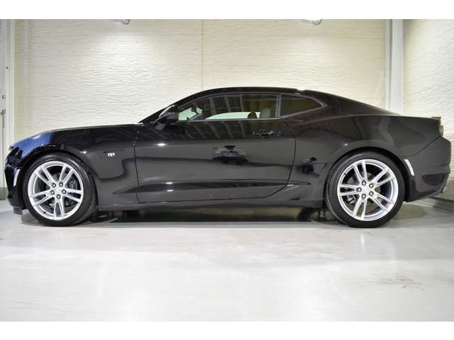 Chevrolet CAMARO 2022-10 196130-7