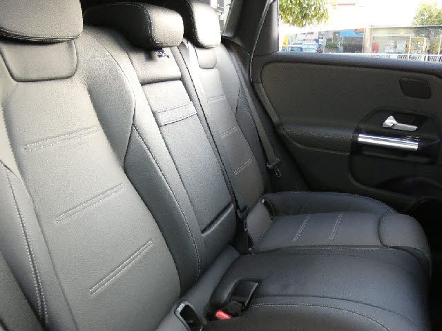 Mercedes Benz B-CLASS 2019-08 11080-13