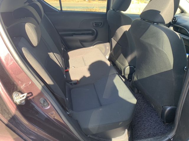 Toyota AQUA 2015-08 183019-10