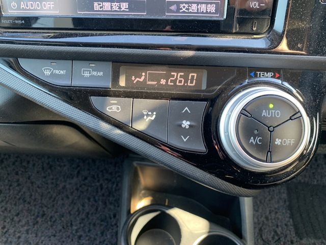 Toyota AQUA 2015-08 183019-18