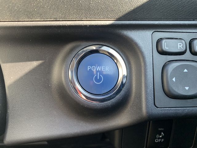 Toyota AQUA 2015-08 183019-15
