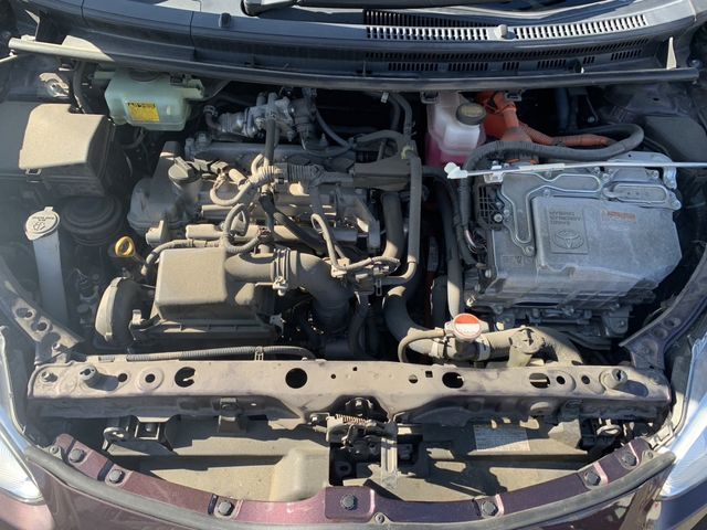 Toyota AQUA 2015-08 183019-29
