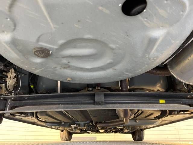 Toyota SIENTA 2019-09 14777-19