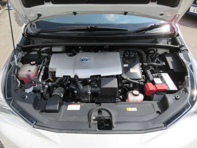 Toyota PRIUS 2018-05 2452-3