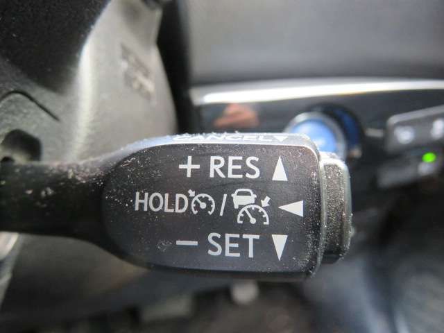 Toyota PRIUS 2018-05 2452-6