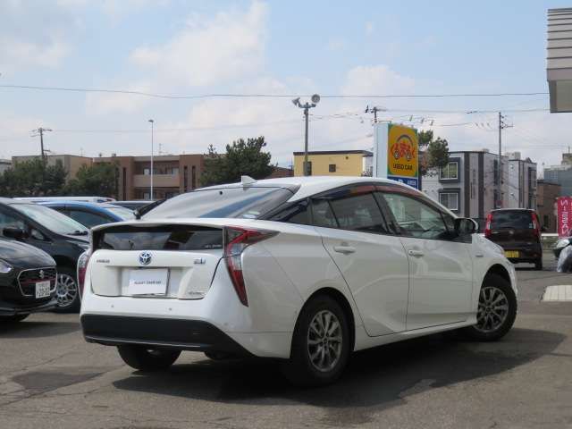 Toyota PRIUS 2018-05 2452-2