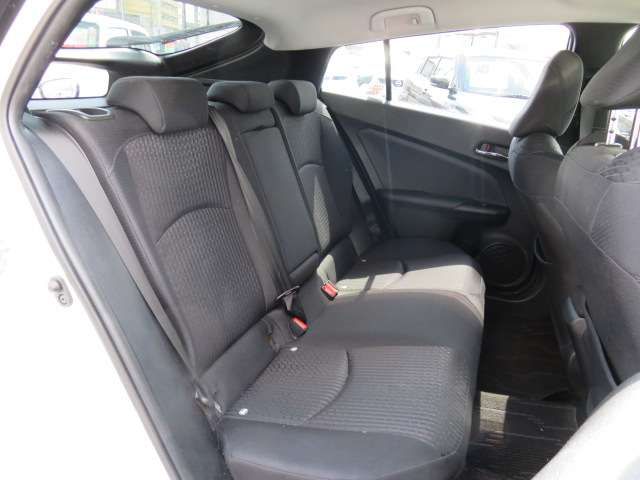 Toyota PRIUS 2018-05 2452-14