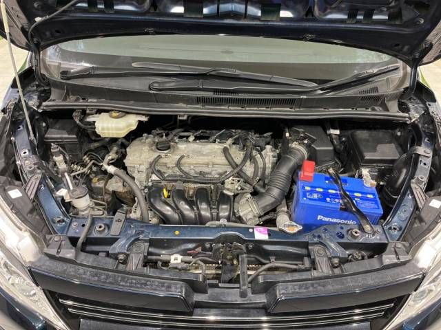 Toyota VOXY 2015-02 191833-19