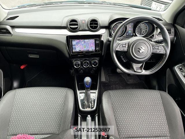 Suzuki SWIFT 2019-07 320847-1