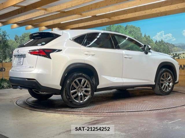 Lexus NX 2015-11 354142-17