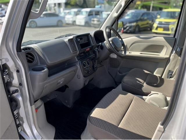 Mitsubishi MINICAB VAN 2016-09 21523-19