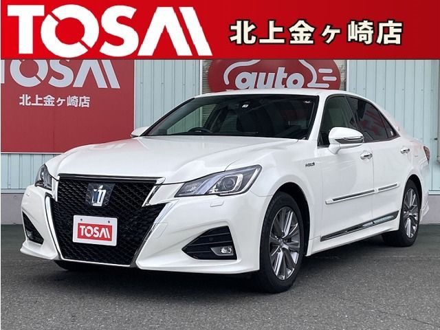 Toyota CROWN SEDAN 2017-01 23323-0