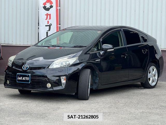 Toyota PRIUS 2013-11 366690-3