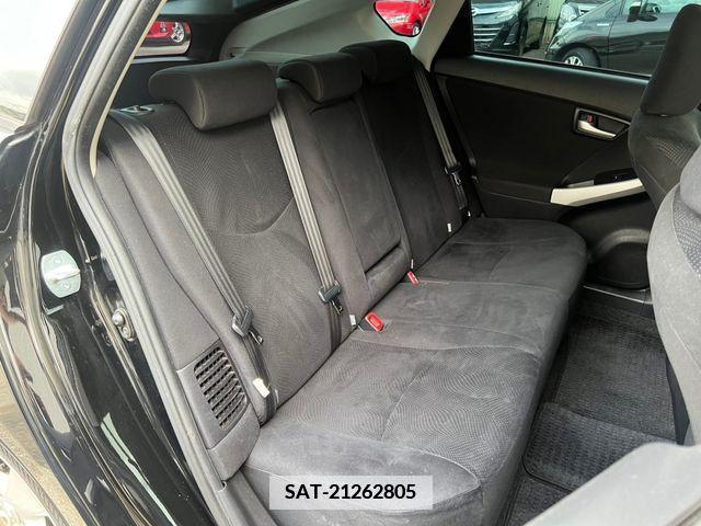 Toyota PRIUS 2013-11 366690-7