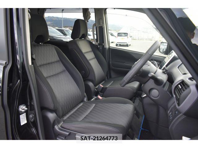 Nissan SERENA 2021-09 224861-18