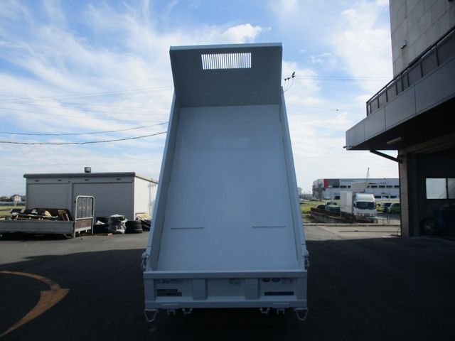 Mitsubishi CANTER 2023-05 14516-25