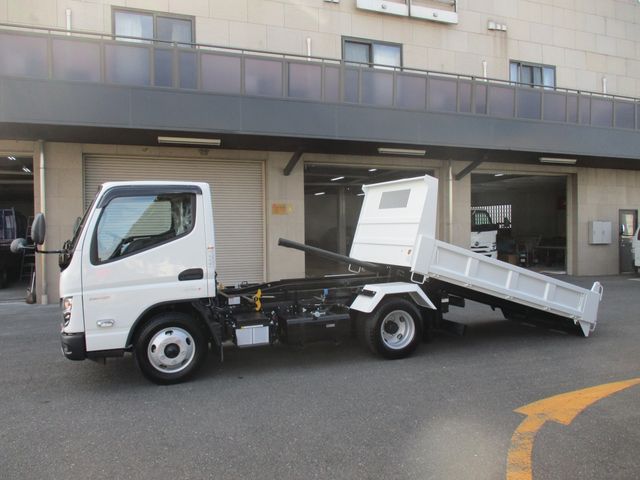 Mitsubishi CANTER 2023-05 14516-3