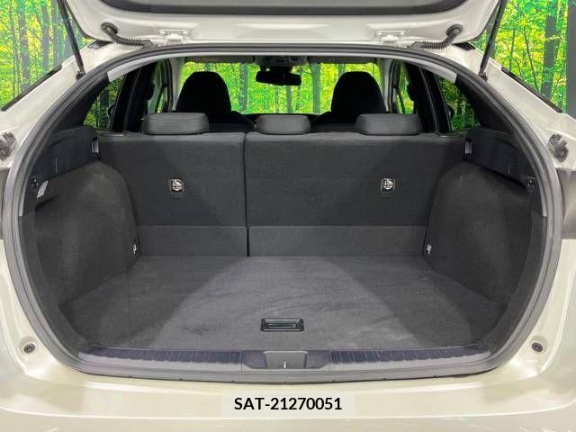 Toyota PRIUS 2018-05 210328-10