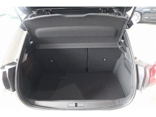 Peugeot 208 2022-07 5975-15