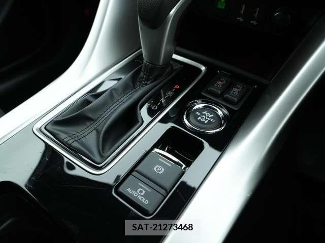 Mitsubishi ECLIPSE CROSS 2023-06 396422-15