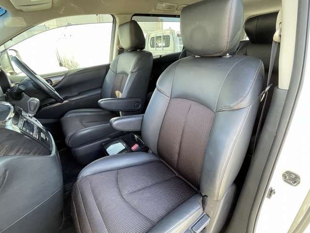 Nissan ELGRAND 2017-01 15471-21