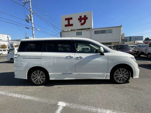 Nissan ELGRAND 2017-01 15471-6