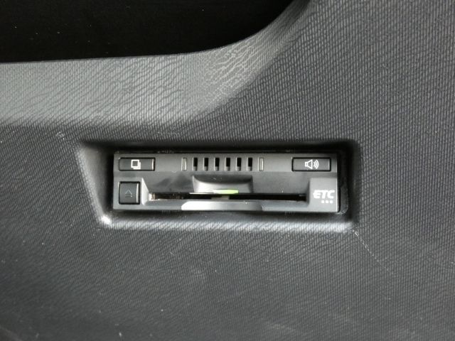 Toyota AQUA 2017-09 27067-8