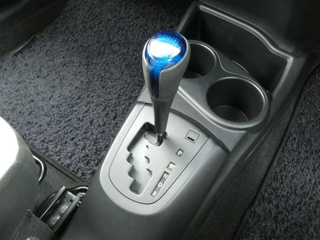 Toyota AQUA 2017-09 27067-11