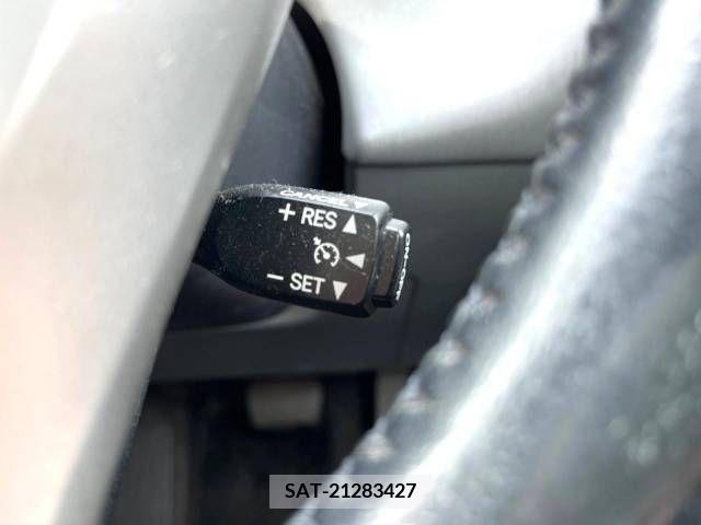 Toyota PRIUS ALPHA 2012-06 322180-4